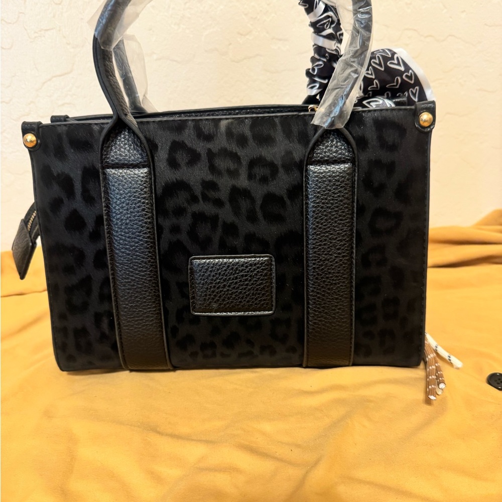 Black Leopard Structured Handbag – New with Scarf Handle